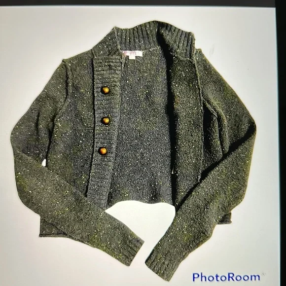 Romeo & Juliet Cropped Sweater Size-S - Picture 9 of 10